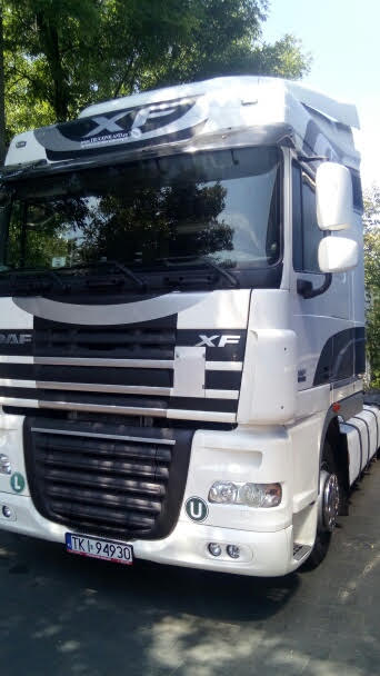 Ciągnik DAF XF — przód kabiny